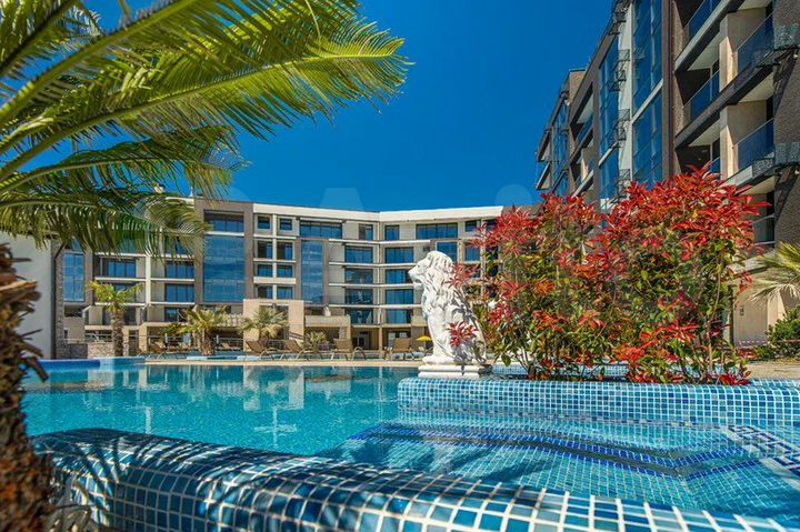 2-к. квартира, 80 м², 6/7 эт.