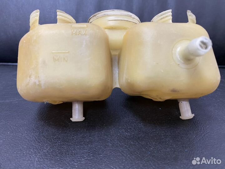 Бачок гтц Мерседес w115/114/123/108/110