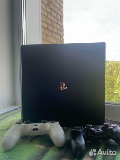 PlayStation 4 Pro 1TB