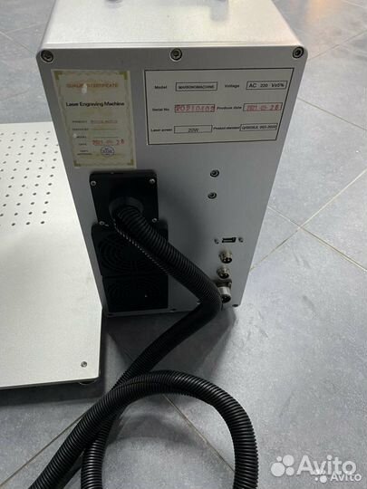 Волоконный лазерный маркер 10W,20W,30W,40W,50W