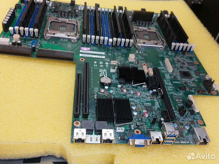 Материнская плата s2600wt