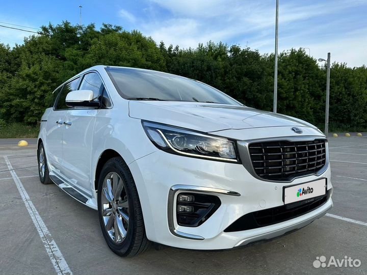 Kia Carnival 2.2 AT, 2018, 52 000 км