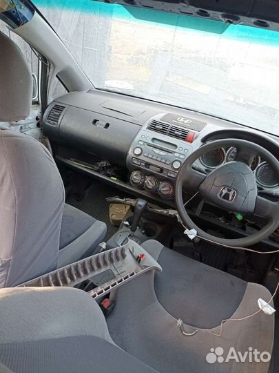 Honda Fit 1.5 AT, 2003, 240 000 км