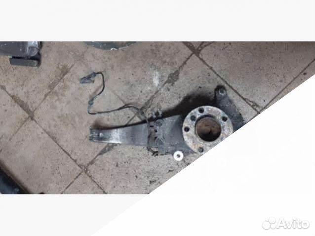 Кулак задний правый BMW 5 F10/F11/GT F07 0