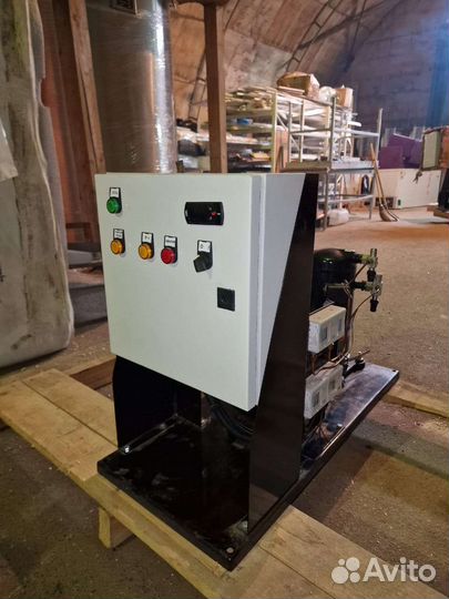 Комплект на камеру до 100куб новый copeland