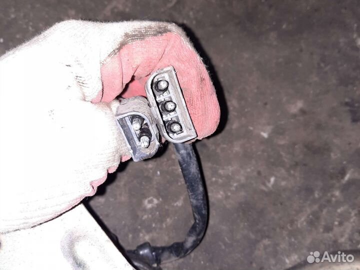 Трапеция дворников saab 9000