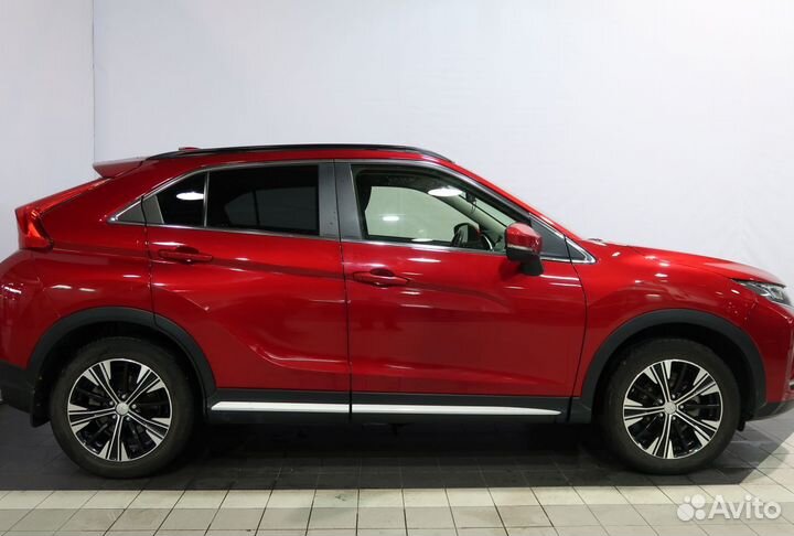 Mitsubishi Eclipse Cross 1.5 CVT, 2018, 71 052 км