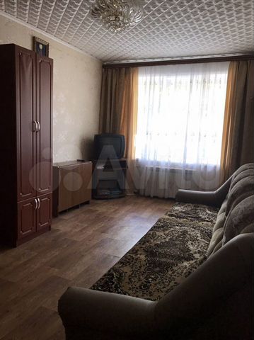 3-к. квартира, 50 м², 1/3 эт.