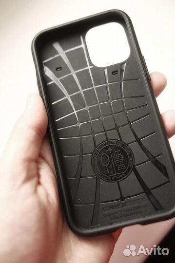 Чехол iPhone 12 mini spigen