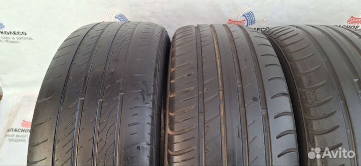 Viatti Strada Asimmetrico 215/55 R17 96V