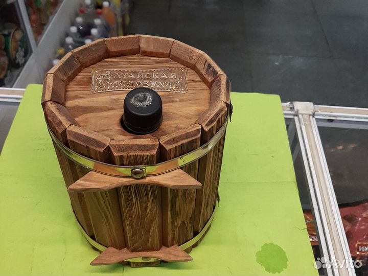 Бочка деревянная