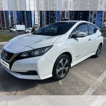 Nissan Leaf AT, 2018, 64 521 км, с пробегом, цена 1 650 000 руб.