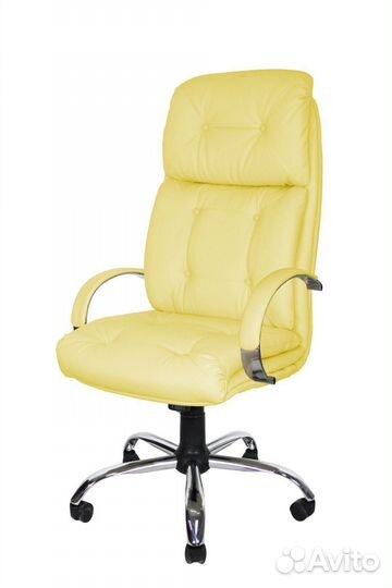 Офисное кресло