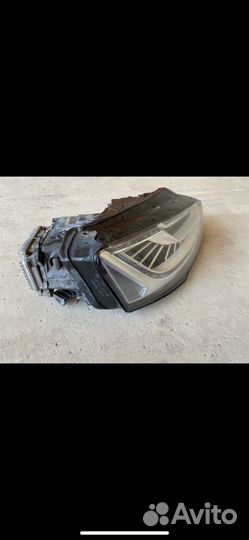 Фара на audi а8 D4