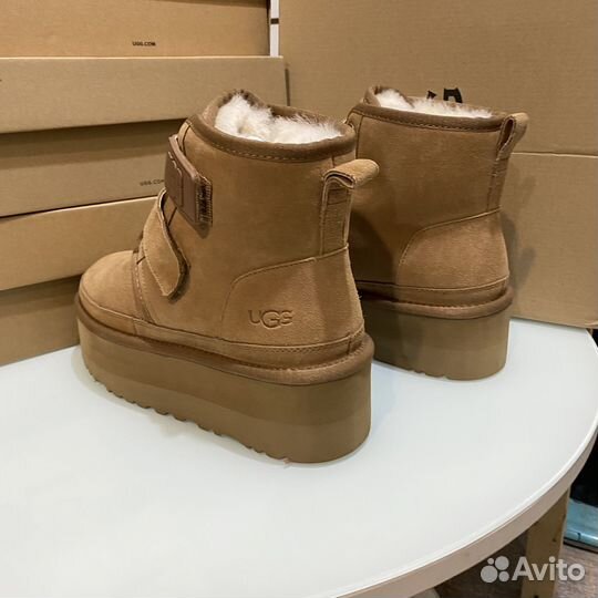 Ugg Neumel Platform Buckle Chestnut