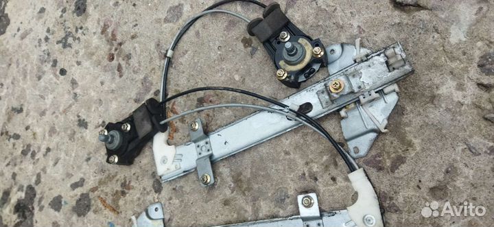 Стеклоподъемники мех 4шт Mazda 626 GD