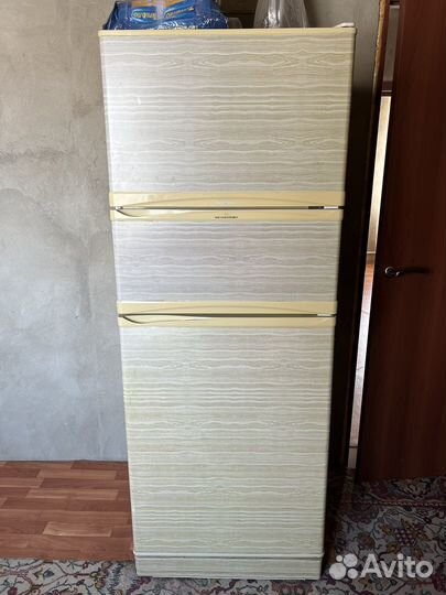 Холодильник GoldStar Корея