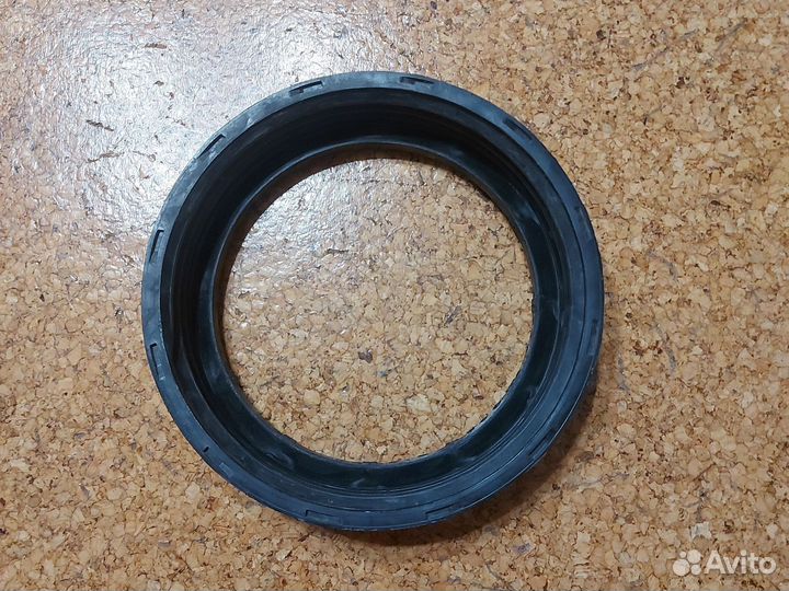 Гайка топливного насоса Skoda Octavia Tour А4