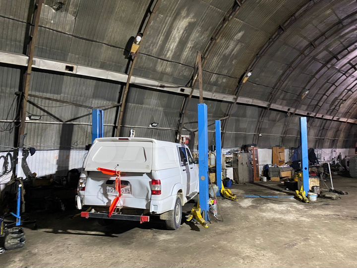 Машиноместо, 20 м²