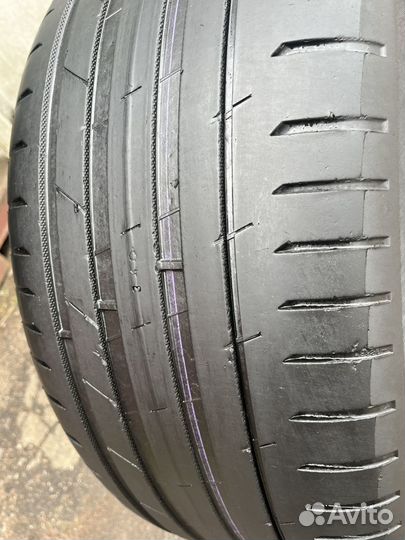 Nokian Tyres Hakka Black 2 SUV 285/50 R20 116W