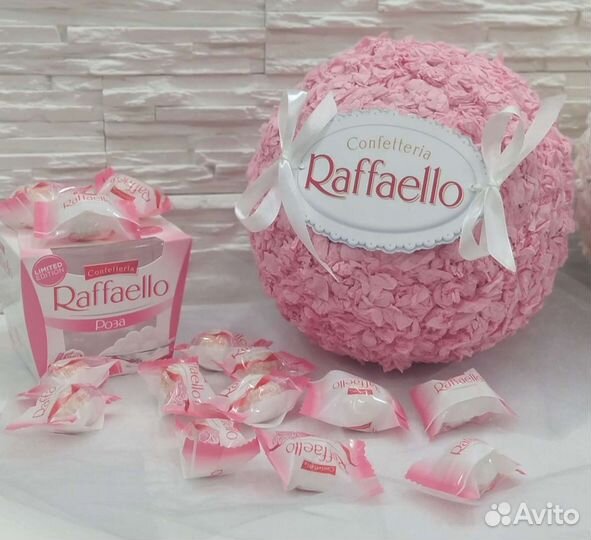 Упаковка в виде Рафаэлло, розовая. В наличии
