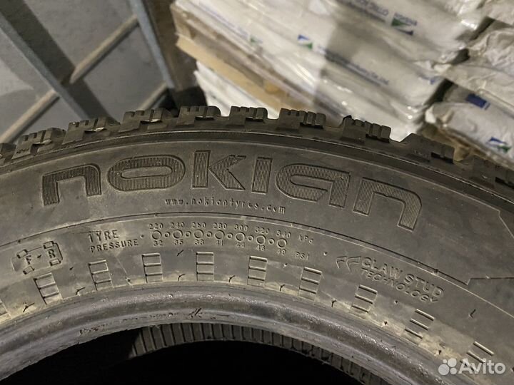 Nokian Tyres Hakkapeliitta 5 225/65 R17 106T