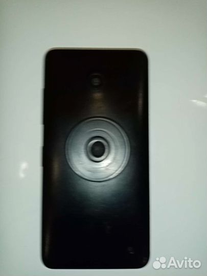 Телефон Nokia Lumia 630