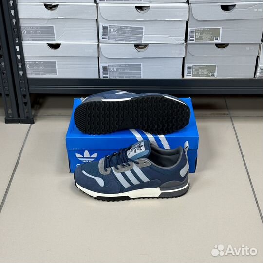 Кроссовки Adidas ZX 700 HD