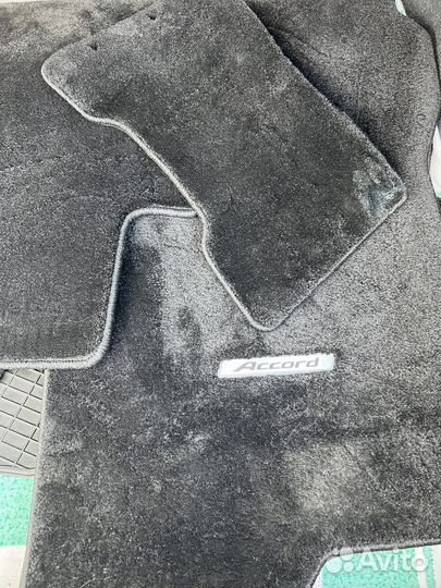Оригинальные коврики в Accord