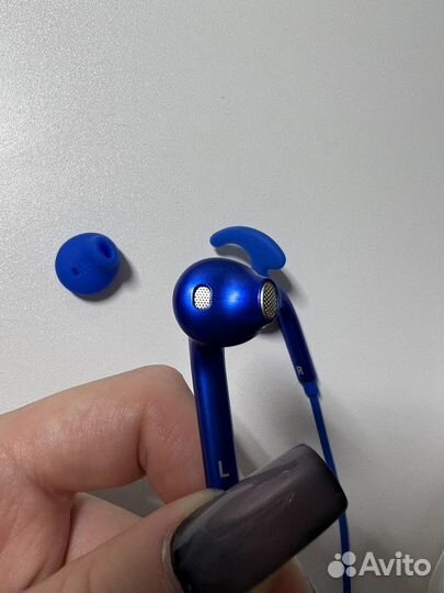 Проводные наушники samsung
