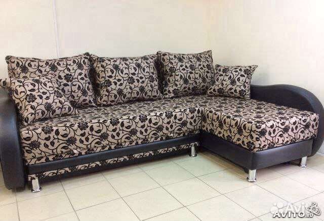 Диван угловой