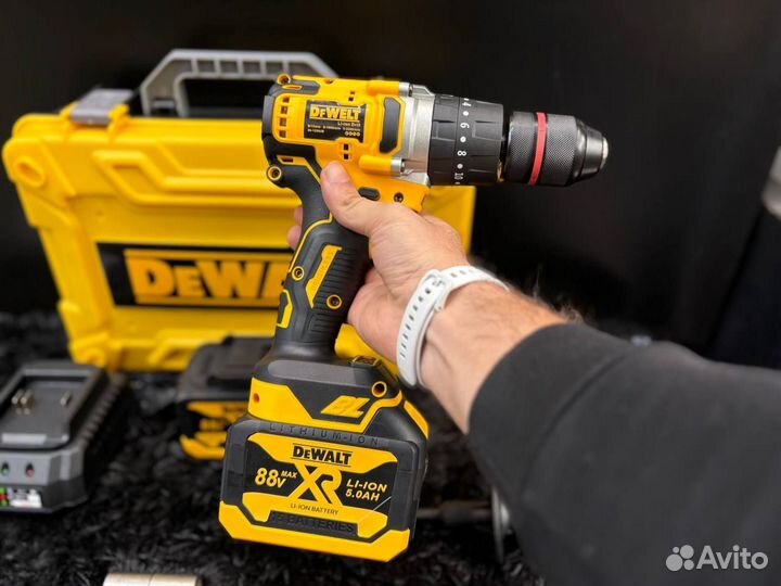 Шуруповерт Ледобур dewalt бесщеточный ударный