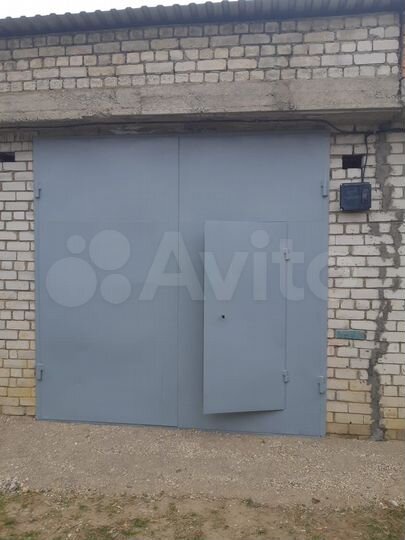Гараж, > 30 м²