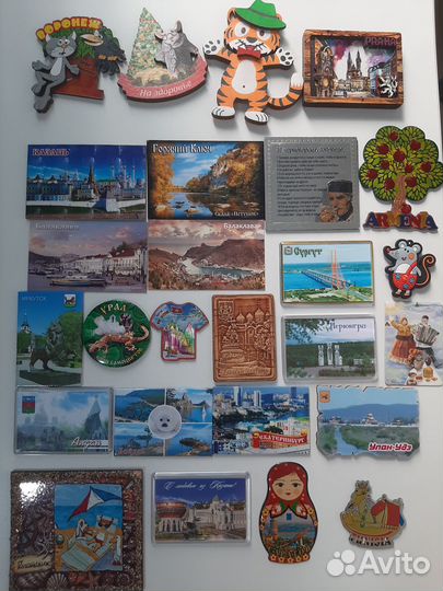 Магниты на холодильник из разных стран и городов