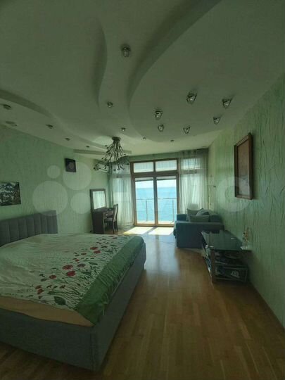 Таунхаус 206,7 м² на участке 1 сот.