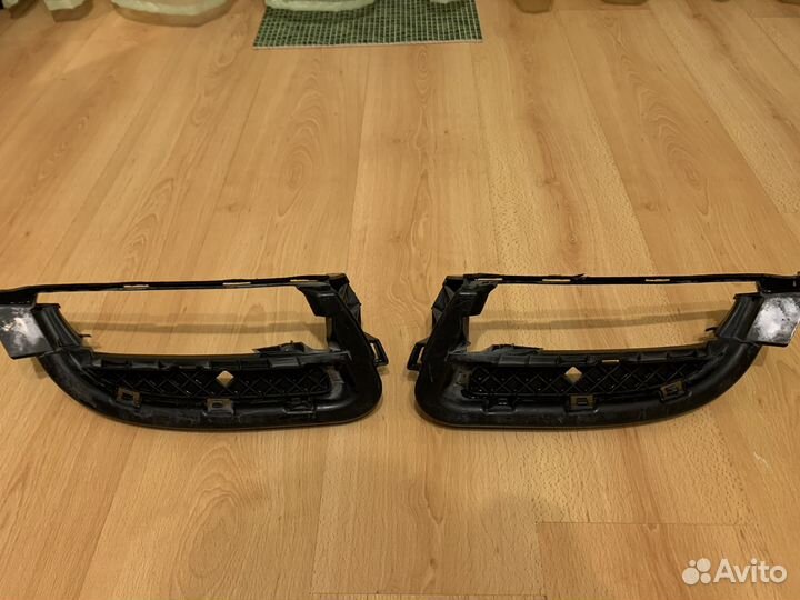 Решетка бампера.Накладка птф BMW E82,87,88