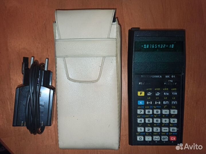 Калькулятор Электроника мк-61