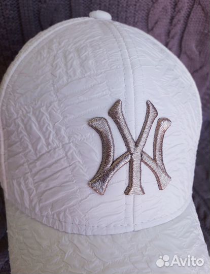 Кепка женская новая