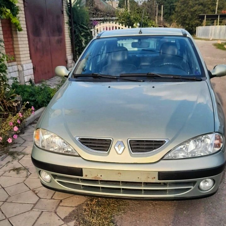Renault Megane: фото владельца