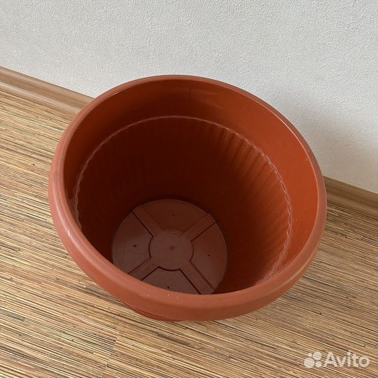 Горшки для цветов