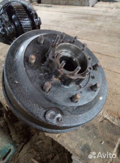 Ступица с барабаном с подшипниками ЗИЛ-131