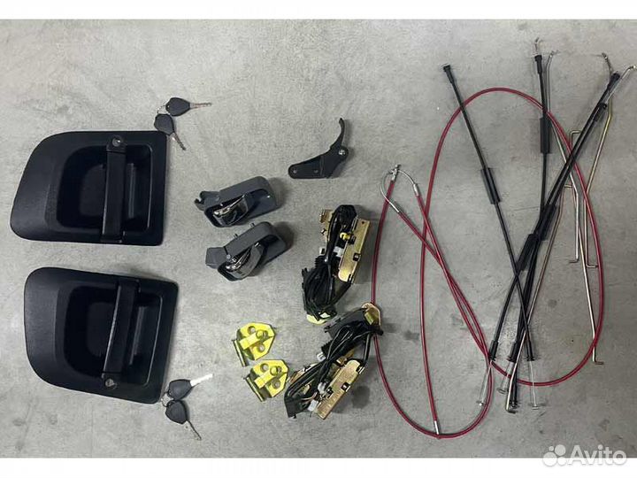 Замок двери в сборе комплект электрический shaanxi X3000 TiggerPart smsxlb-D-X3000 X3000