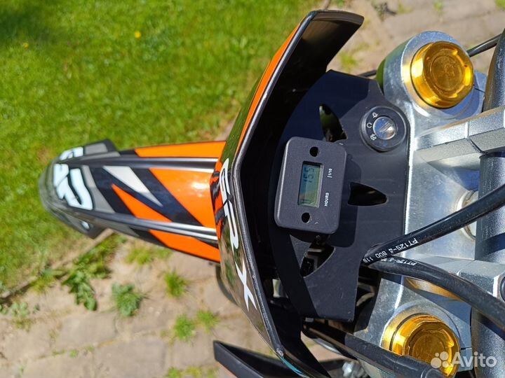 Продаю питбайк GR-X 150