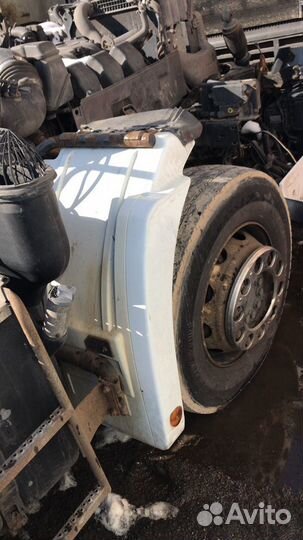 Крыло переднее правое-левое Mercedes benz Actros