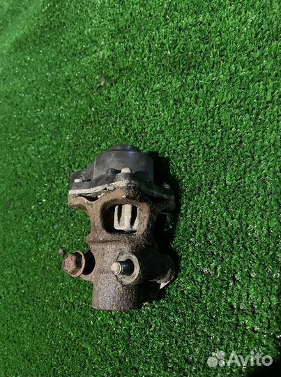 Клапан (егр ) egr Сузуки гранд Витара 2.0 2.5 2.7