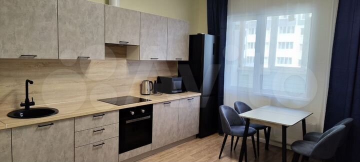 1-к. квартира, 52 м², 9/17 эт.