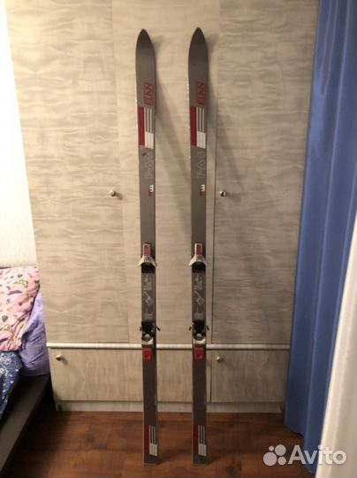 Горные лыжи с ботинками Бу