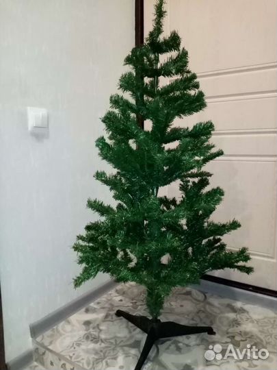 Елка искусственная