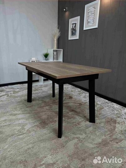 Стол обеденный в стиле Loft