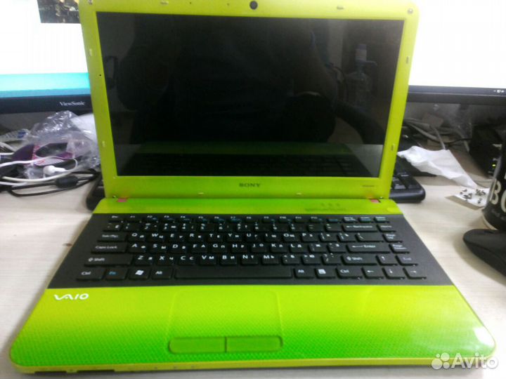 Яркий, эксклюзивный и шустрый Sony Vaio с i5 и SSD